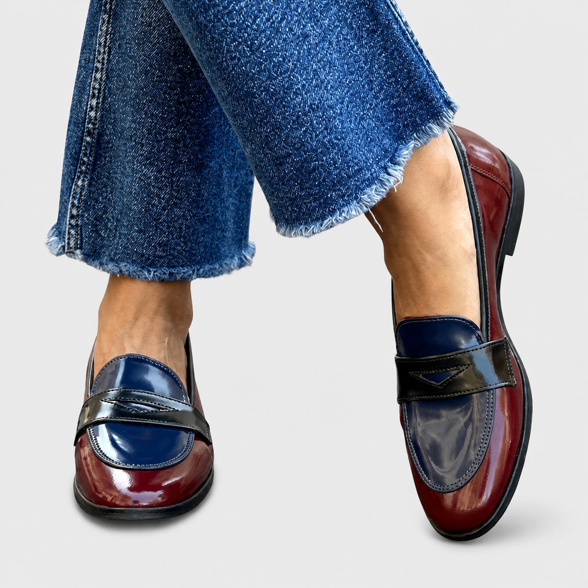 Claudia™ | Mocasines a Contraste